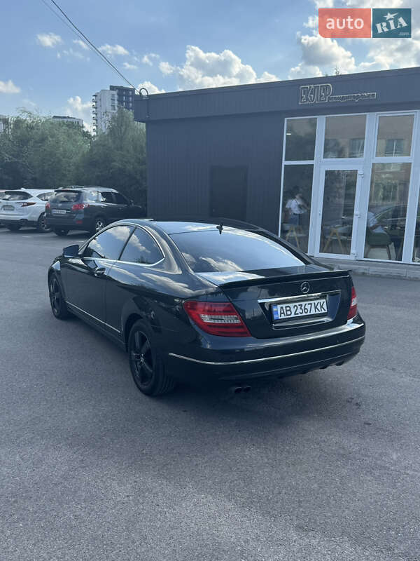 Купе Mercedes-Benz C-Class 2011 в Вінниці фото 5 Купе Mercedes-Benz C-Class 2011 в Вінниці
