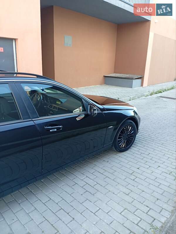Універсал Mercedes-Benz C-Class 2011 в Львові