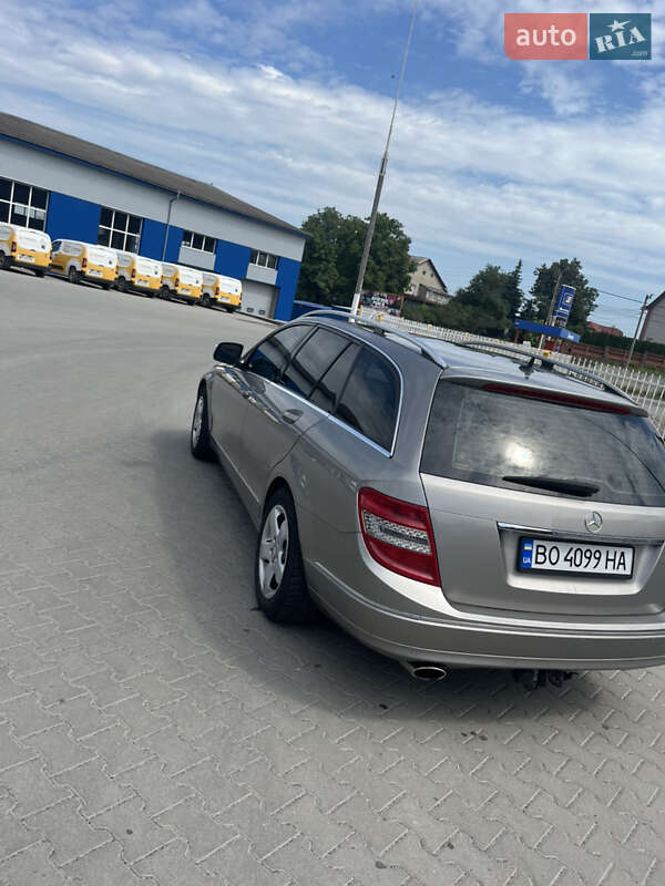 Универсал Mercedes-Benz C-Class 2008 в Ивано-Франковске