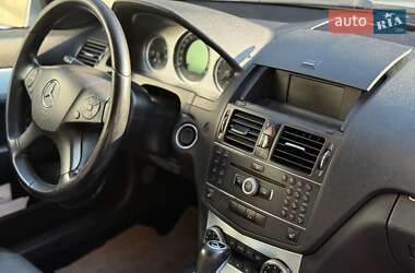 Универсал Mercedes-Benz C-Class 2008 в 