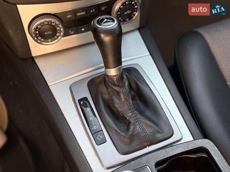 Универсал Mercedes-Benz C-Class 2008 в Одессе