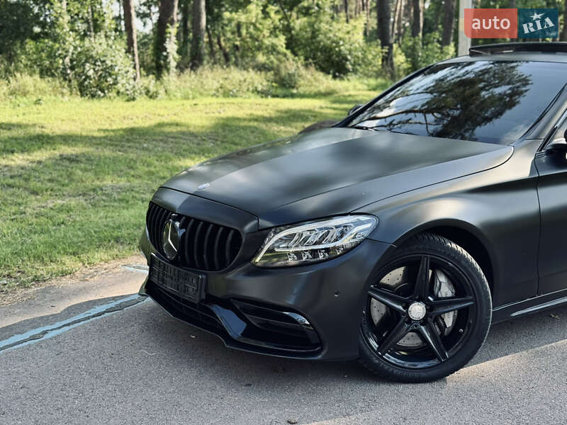 Седан Mercedes-Benz C-Class 2015 в Києві