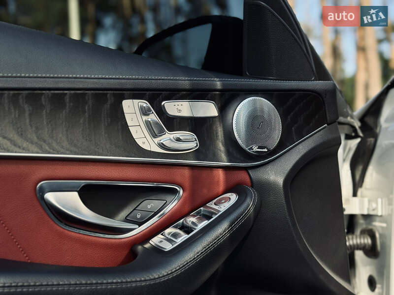 Седан Mercedes-Benz C-Class 2015 в Києві