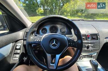 Седан Mercedes-Benz C-Class 2007 в 