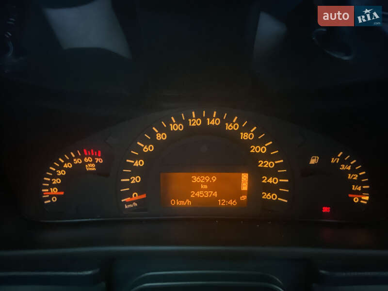 Седан Mercedes-Benz C-Class 2003 в Одессе фото 8 Седан Mercedes-Benz C-Class 2003 в Одессе