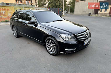 Универсал Mercedes-Benz C-Class 2013 в 