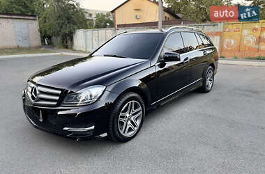Mercedes-Benz C-Class 2013 Mercedes-Benz C-Class 2013
