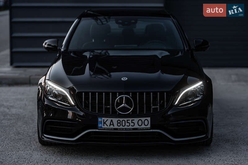 Mercedes-Benz C-Class 2019