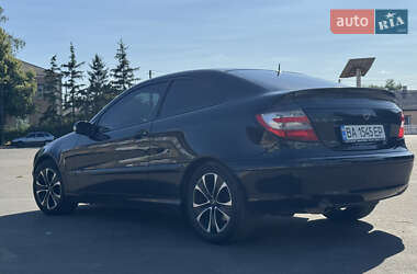Купе Mercedes-Benz C-Class 2005 в 
