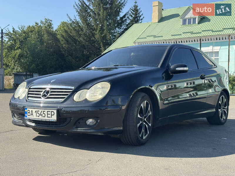 Купе Mercedes-Benz C-Class 2005 в Гайвороне