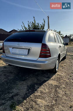 Универсал Mercedes-Benz C-Class 2003 в 