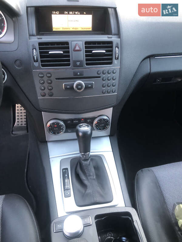 Универсал Mercedes-Benz C-Class 2009 в Луцке фото 20 Универсал Mercedes-Benz C-Class 2009 в Луцке