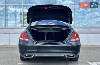 Седан Mercedes-Benz C-Class 2015 в 