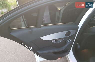 Седан Mercedes-Benz C-Class 2017 в 