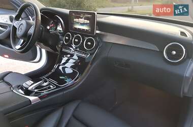 Седан Mercedes-Benz C-Class 2017 в 