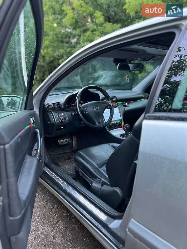 Купе Mercedes-Benz C-Class 2001 в Хмельницком
