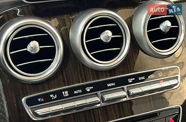 Купе Mercedes-Benz C-Class 2016 в 