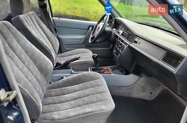 Седан Mercedes-Benz C-Class 1992 в 
