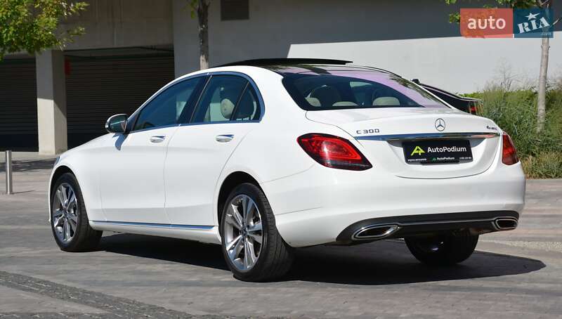 Седан Mercedes-Benz C-Class 2019 в Киеве