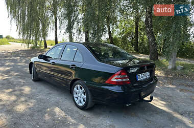 Седан Mercedes-Benz C-Class 2007 в 