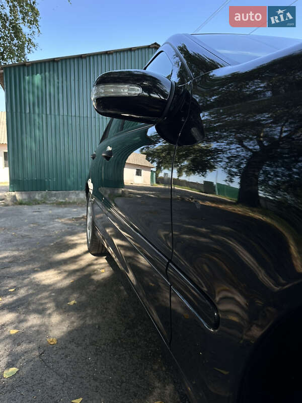Седан Mercedes-Benz C-Class 2007 в Дубно