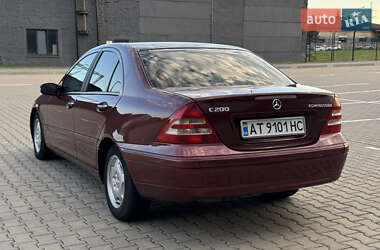 Седан Mercedes-Benz C-Class 2000 в 