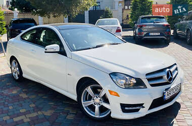 Mercedes-Benz C-Class 2011