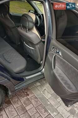 Седан Mercedes-Benz C-Class 2001 в 