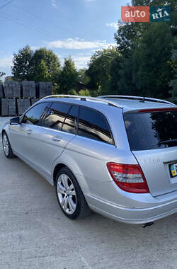 Универсал Mercedes-Benz C-Class 2009 в 
