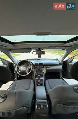 Универсал Mercedes-Benz C-Class 2003 в 
