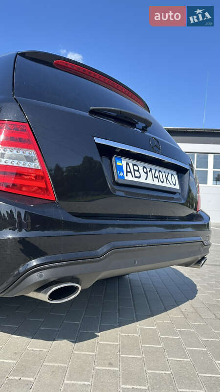 Універсал Mercedes-Benz C-Class 2011 в Бершаді