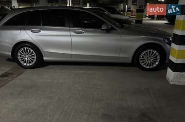 Универсал Mercedes-Benz C-Class 2015 в 