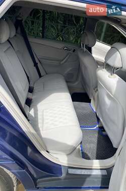 Универсал Mercedes-Benz C-Class 2002 в 
