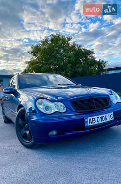 Универсал Mercedes-Benz C-Class 2002 в Калиновке