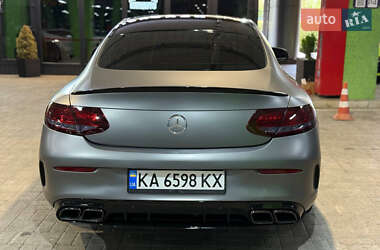 Купе Mercedes-Benz C-Class 2016 в 