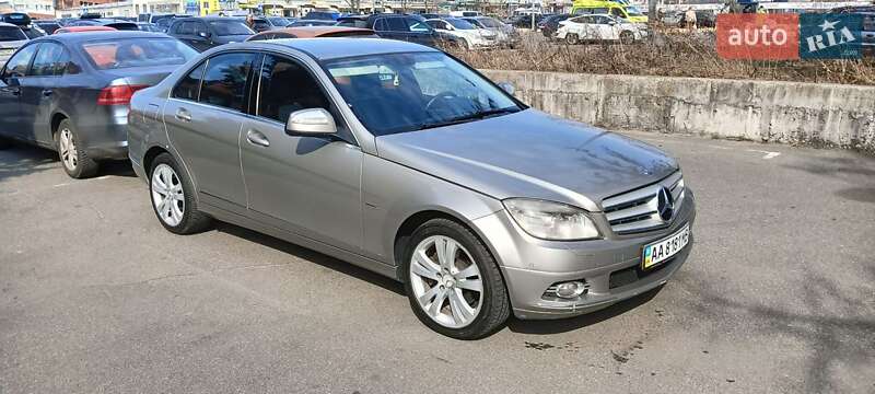 Mercedes-Benz C-Class 2007