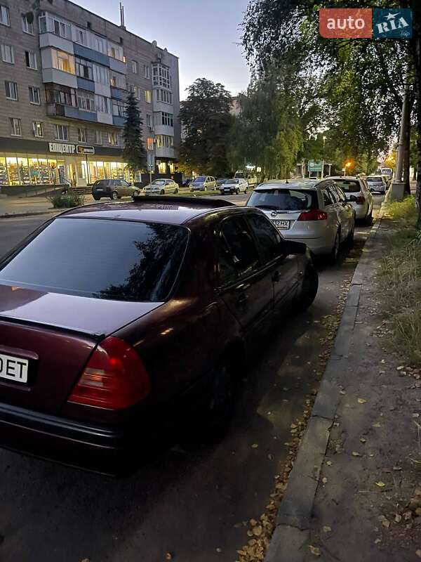 Седан Mercedes-Benz C-Class 1997 в Житомире