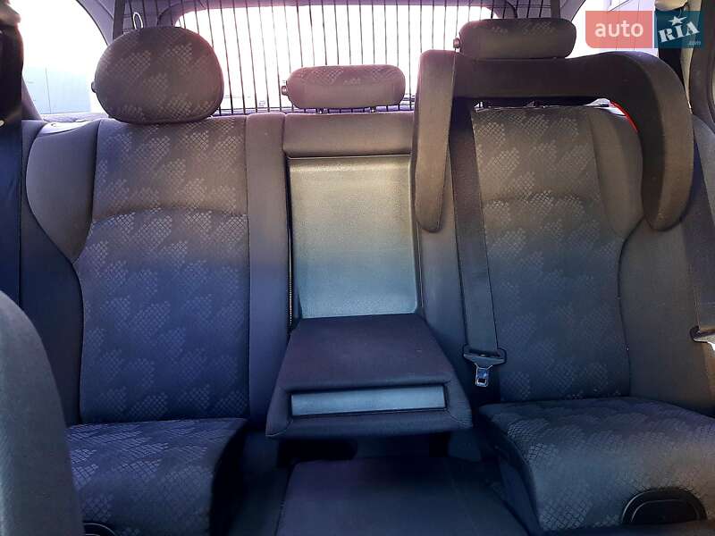 Универсал Mercedes-Benz C-Class 2003 в Стрые фото 20 Универсал Mercedes-Benz C-Class 2003 в Стрые