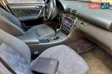 Универсал Mercedes-Benz C-Class 2003 в 