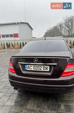Седан Mercedes-Benz C-Class 2010 в 