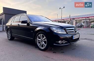 Универсал Mercedes-Benz C-Class 2011 в 