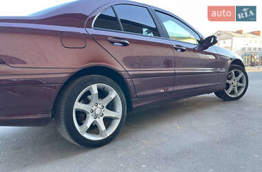 Седан Mercedes-Benz C-Class 2006 в 