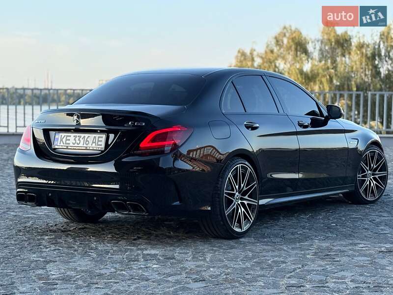Седан Mercedes-Benz C-Class 2019 в Днепре