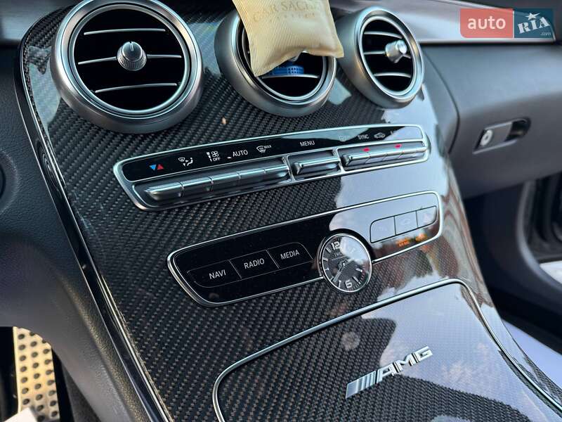 Седан Mercedes-Benz C-Class 2019 в Днепре