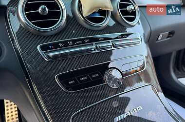 Седан Mercedes-Benz C-Class 2019 в 