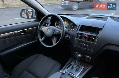 Седан Mercedes-Benz C-Class 2008 в 