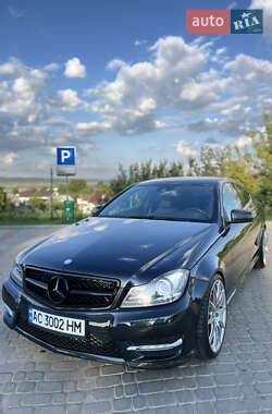 Купе Mercedes-Benz C-Class 2012 в 