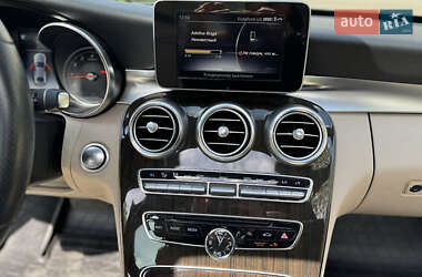 Седан Mercedes-Benz C-Class 2017 в 