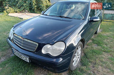 Седан Mercedes-Benz C-Class 2002 в Ужгороде
