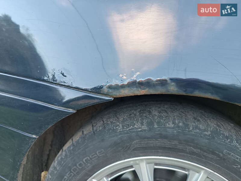 Седан Mercedes-Benz C-Class 2002 в Киеве